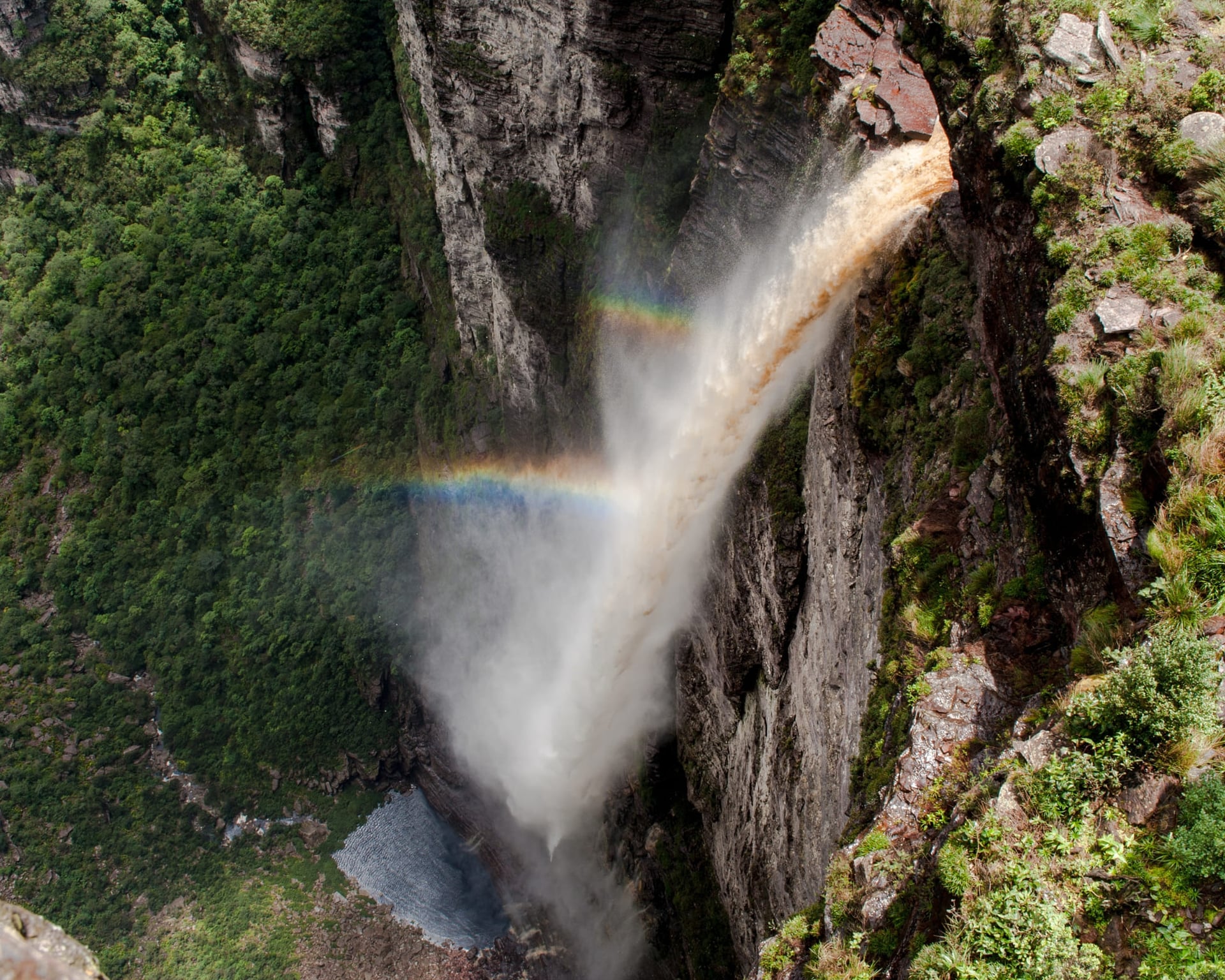 Cachoeiras da Chapada Diamantina: Melhores Trilhas e Jóias Escondidas Cachoeiras da Chapada Diamantina: Melhores Trilhas e Jóias Escondidas
